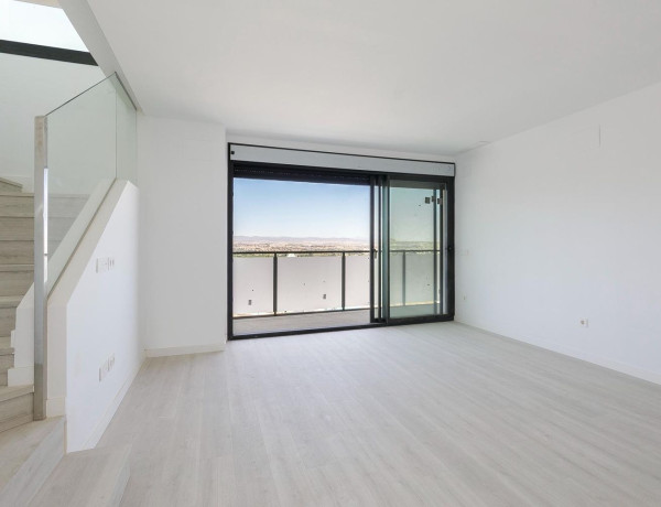 Duplex en venta en Camino de Caicena, Granada thumbnail 2