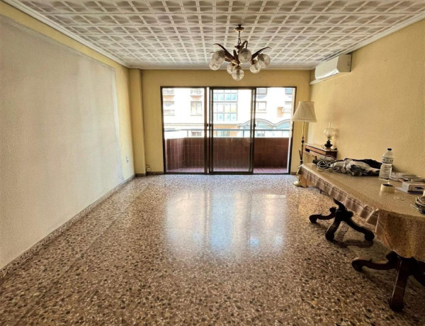Piso en venta en  Calle dels Centelles, València photo 4