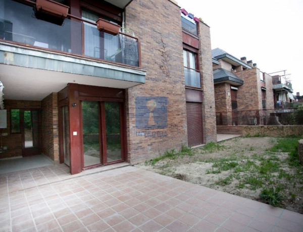 Piso en venta en Calle Fornells, Las Rozas de Madrid photo 1