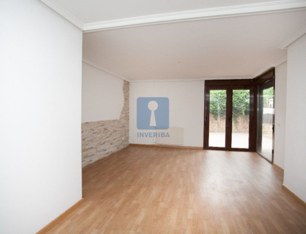 Piso en venta en Calle Fornells, Las Rozas de Madrid thumbnail 1