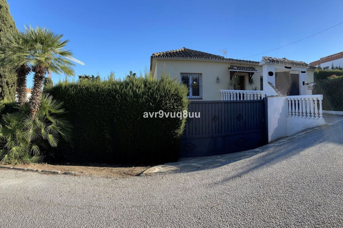 Venta de chalet independiente en Camino de las Fincas del Chaparral, Mijas
 photo 2