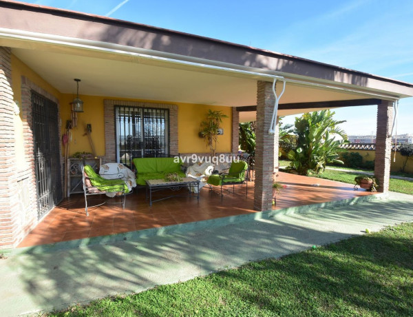 Chalet independiente en venta en  Calle Clavel, Mijas photo 4