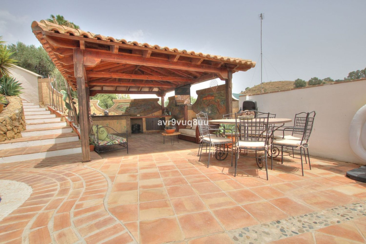 Venta de chalet independiente en Paseo Costa del Sol, Mijas
 photo 2
