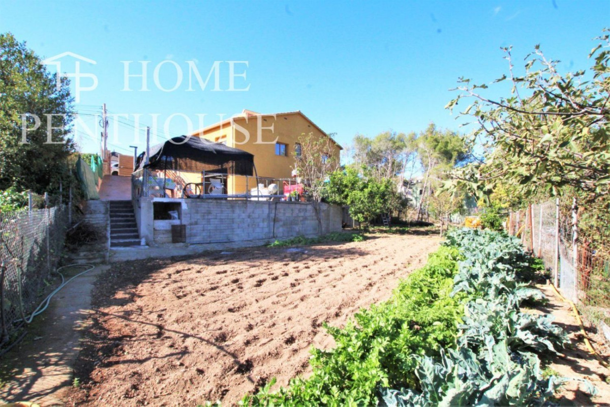 Sale of independent chalet in Les Colines-Cal Surià, Olivella
photo 3