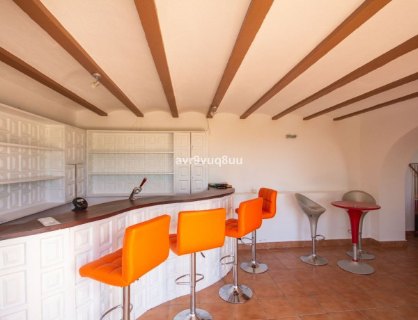 Chalet independiente en venta en Calle Clavel, Mijas thumbnail 2