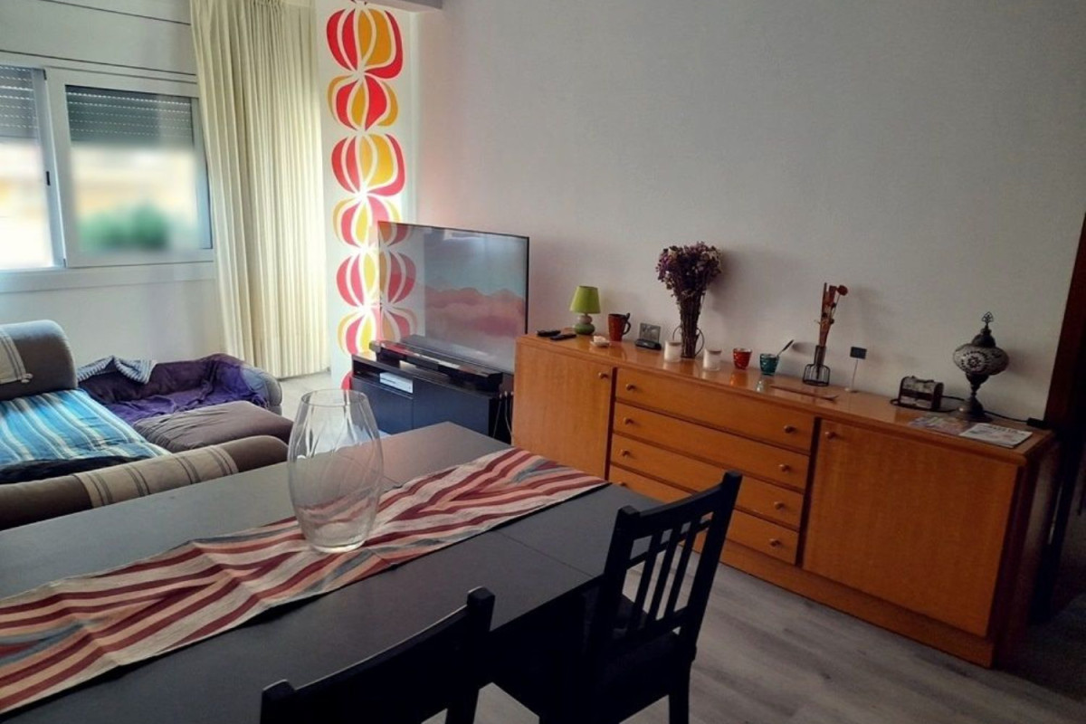 Продажа квартиры на Эйшампле, Эль Прат де Льобрегат
photo 1