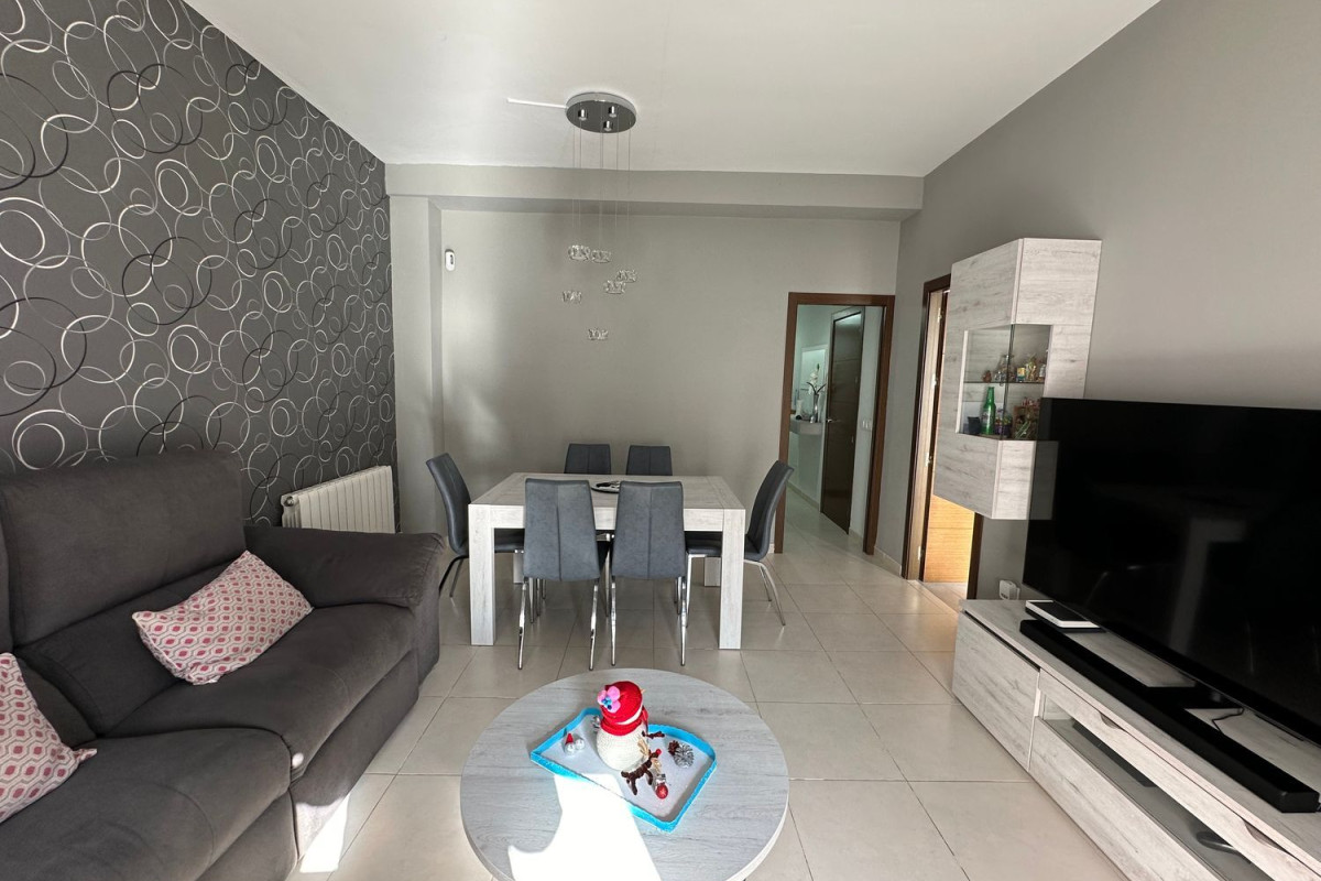 Venta de chalet adosado en , Ubeda photo 4