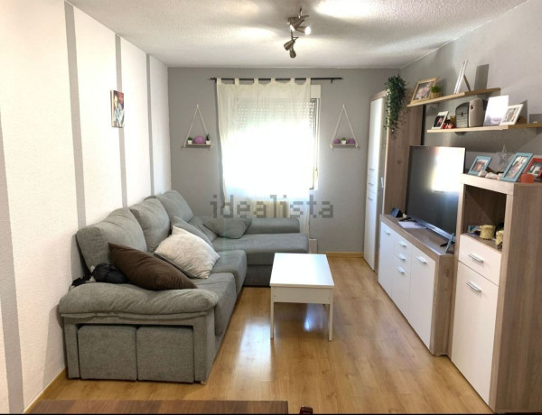 Apartment for sale in , Villares de la Reina thumbnail 1