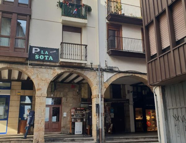 Piso en venta en Calle correduria, Castro-Urdiales photo 1