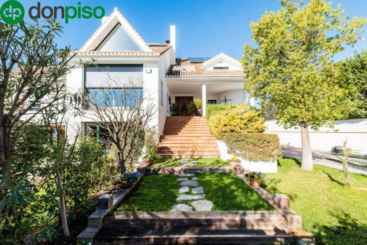 Casa o chalet independiente en venta en calle Guadalquvir, 12, Albolote
 photo 4