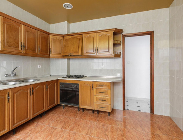 Piso en venta en , Atarfe photo 3