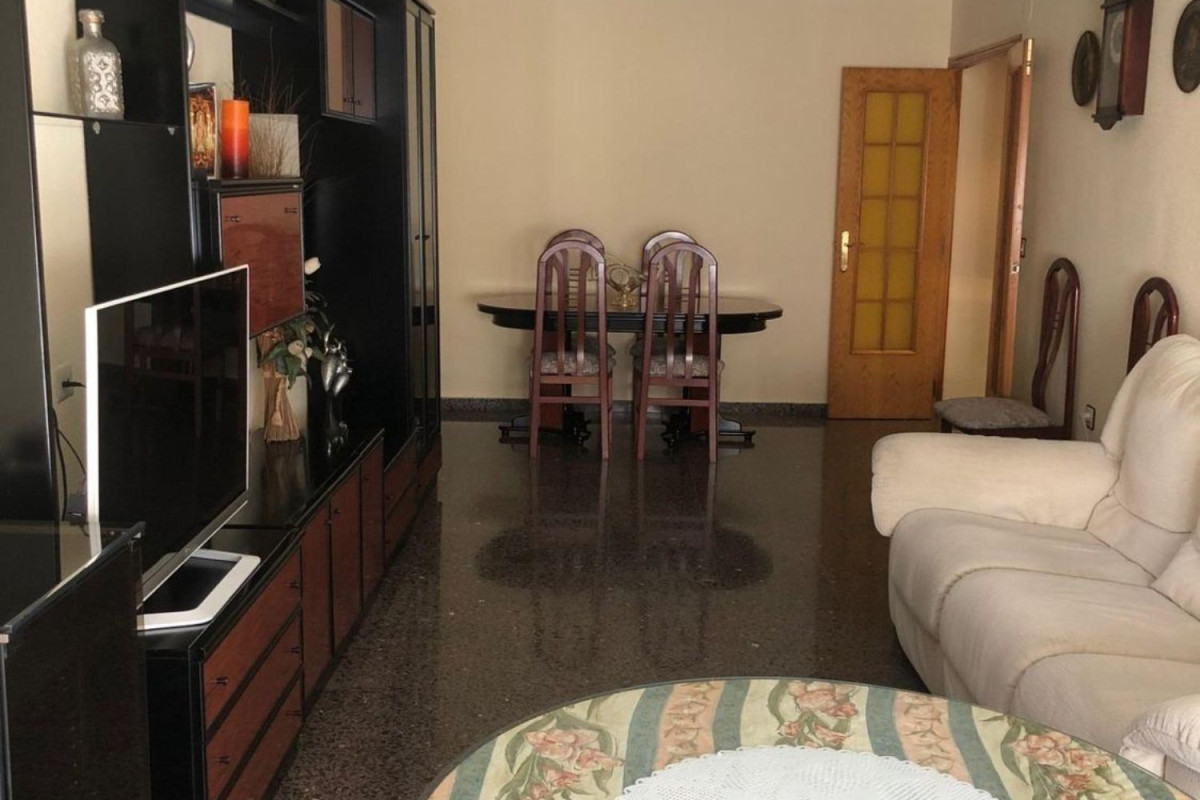 Piso en venta en Almansa, Алманса
photo 3