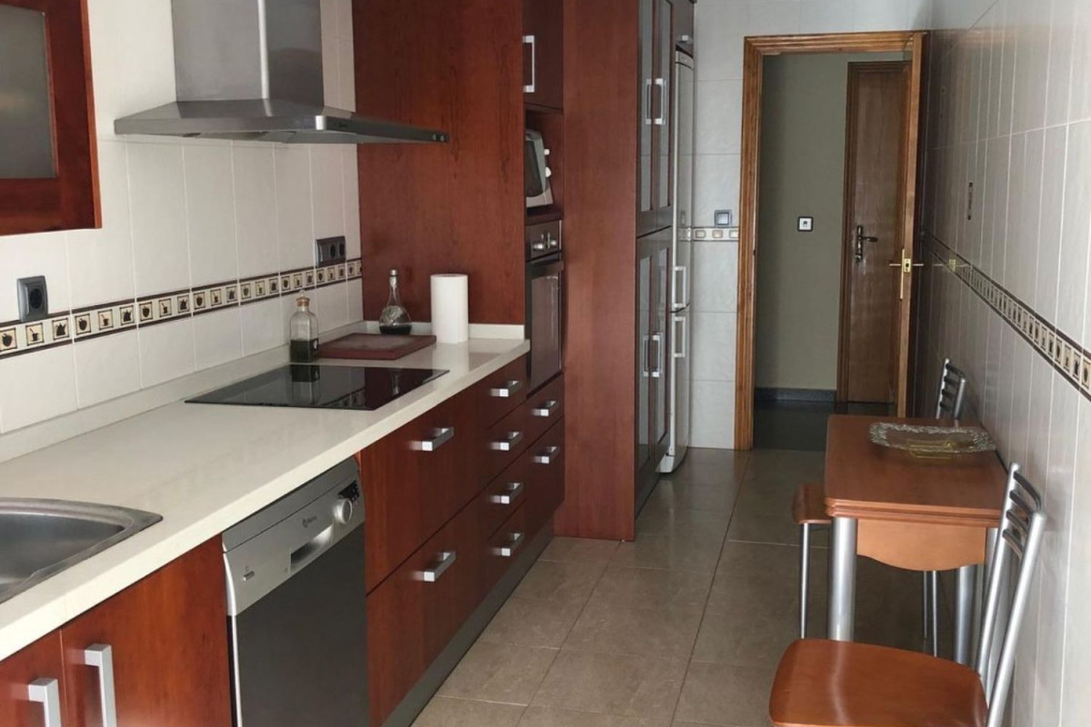 Piso en venta en Almansa, Алманса
photo 5
