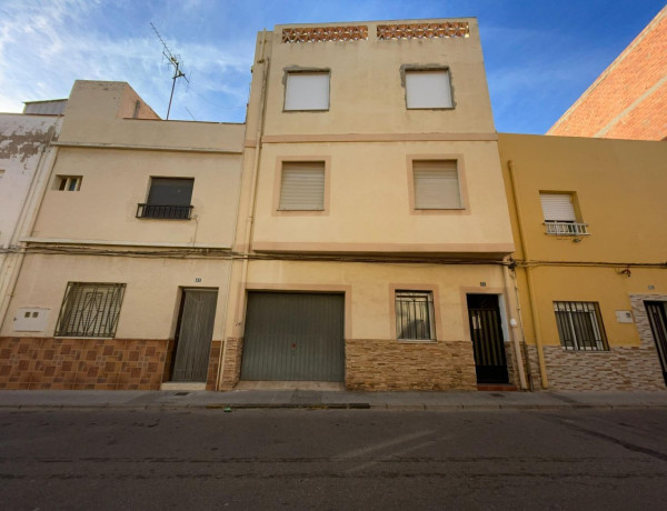 Продажа первого этажа в Calle Larga, 43, Castellón de la Plana / Castello de la Plana photo 1
