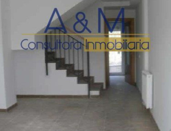 Edificio en venta en avenida Mencía de Velasco, 40 thumbnail 1