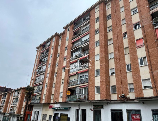 Piso en venta en  Constitución-El Balconcillo , Guadalajara photo 1