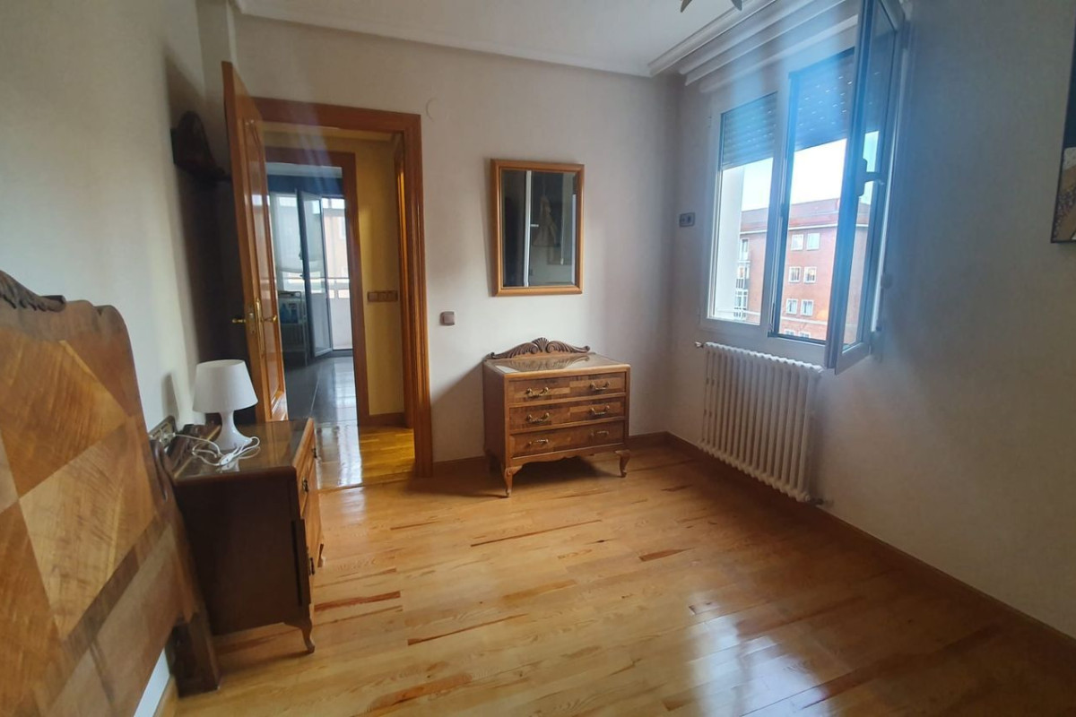Продажа квартиры на Calle Extremadura, 19, Витория-Гастейс
 photo 4