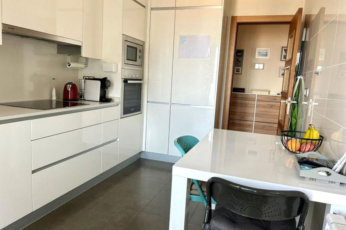 Sale of apartment in Calle de Pizarro, 14, Vigo
 photo 2