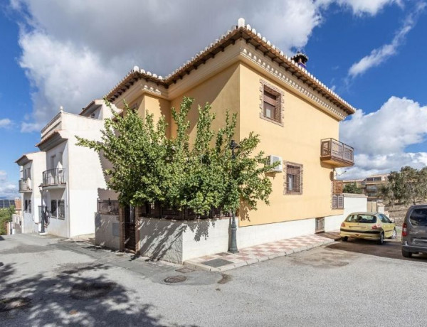 Chalet adosado en venta en  SEVILLA, 39 , Granada photo 1
