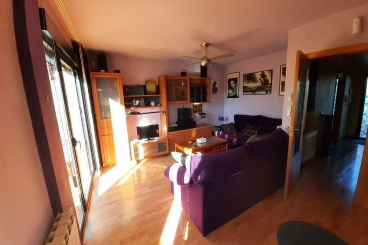 Sale of townhouse in , Paracuellos de Jiloca photo 4