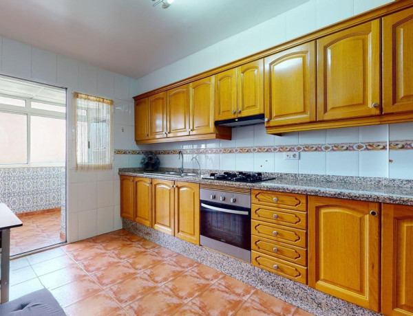 Bajo en venta en  Casco urbano , Aspe photo 1
