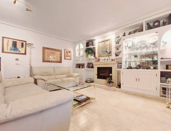 Chalet adosado en venta en  Somosaguas , Pozuelo de Alarcón photo 3