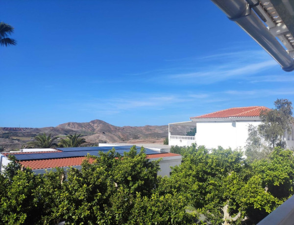 Ático en alquiler en El Salobre , San Bartolomé de Tirajana thumbnail 1