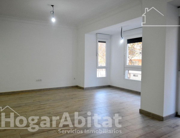 Продажа квартиры в  Paseo de les Germanies, Gandia photo 2