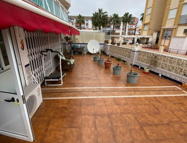 Piso en venta en Poniente-Faro , Torre del Mar thumbnail 1