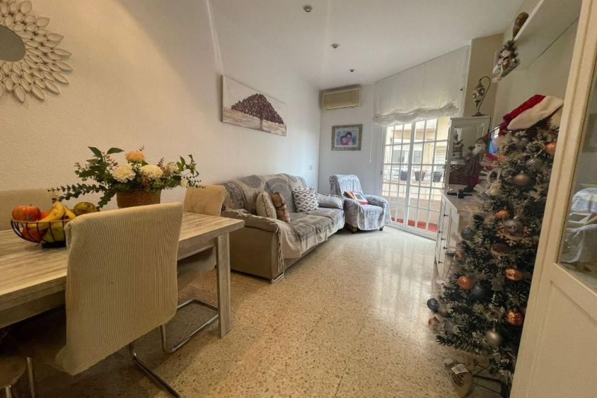 Продажа квартиры на Avenida d'Isabel la Catòlica, Госпиталет-де-Льобрегат
photo 1