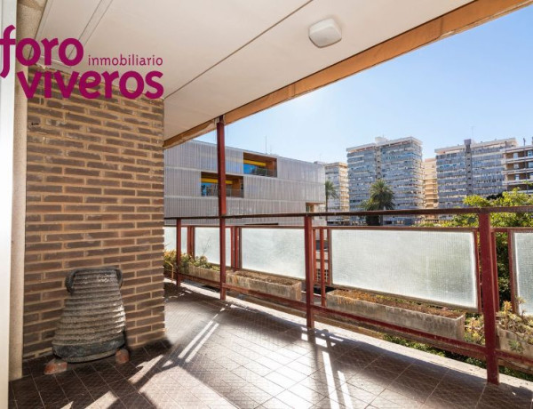 Piso en venta en Calle del Bachiller, València photo 1