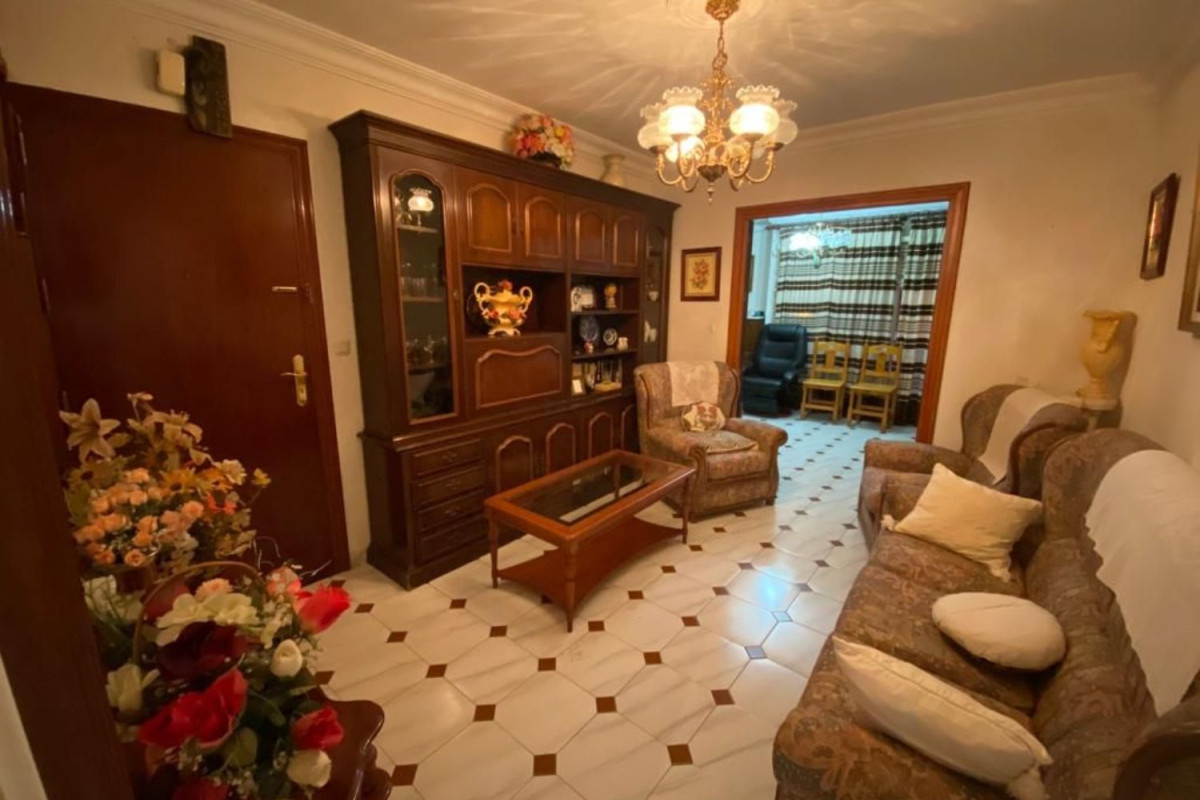 Sale of apartment in Calle Concepción Rodríguez Garzón, Huelva
photo 3