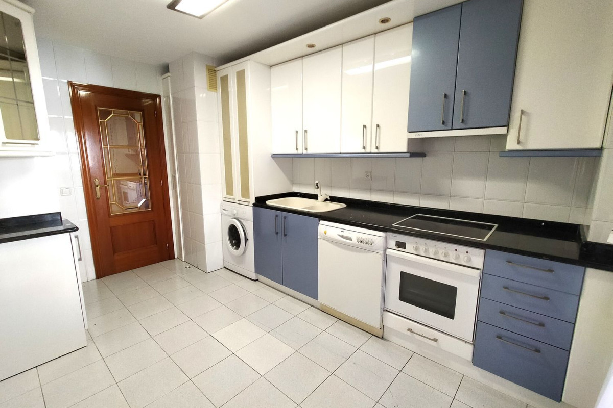 Piso en venta en calle Castilla, Харо
 photo 5