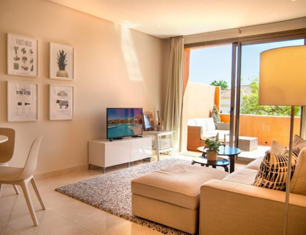 Apartment for sale in Selwo , Estepona thumbnail 2