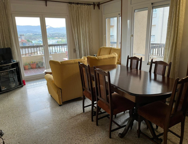 Продажа квартиры в  Calle Mossèn Josep Gudiol, Vic photo 4