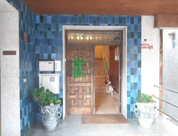 Chalet independiente en venta en , Maceda thumbnail 1