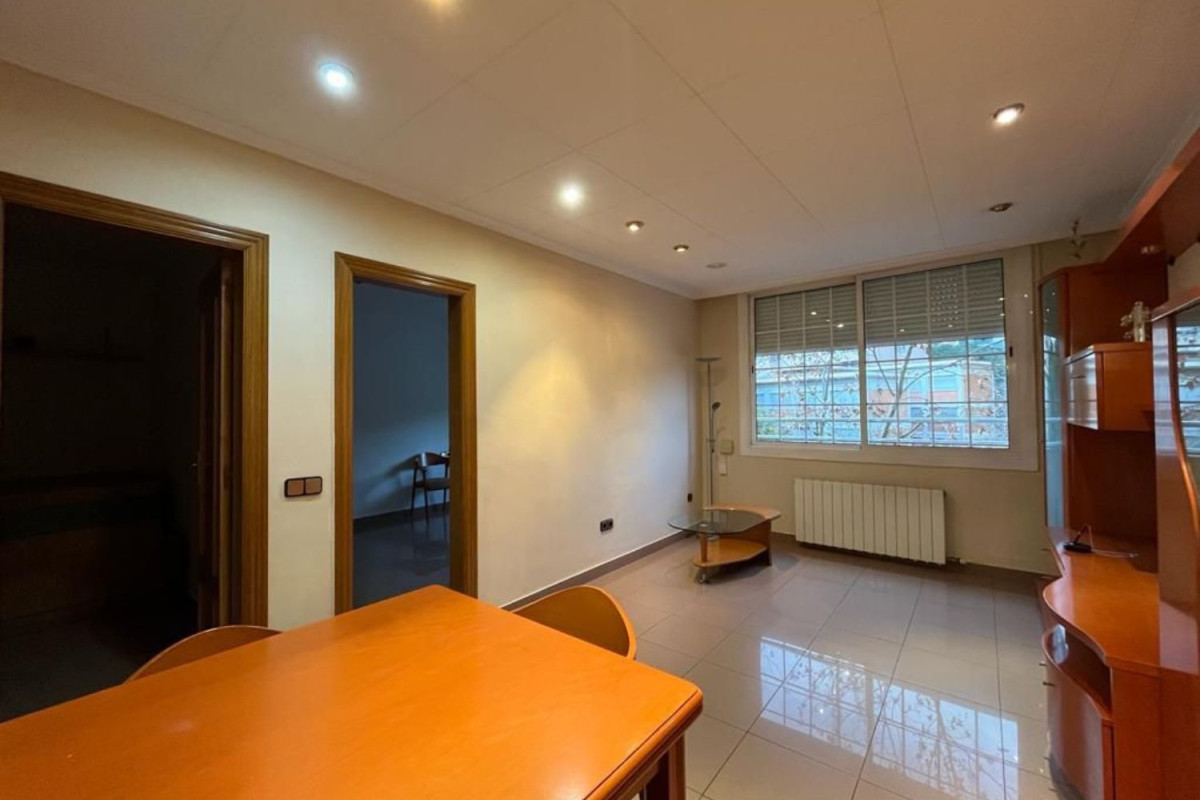 Продажа квартиры на Центр, Госпиталет-де-Льобрегат
photo 1