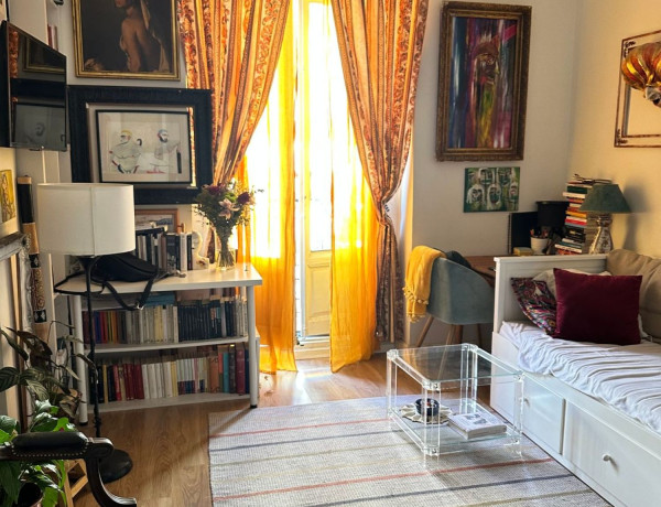 Duplex en venta en Calle de Luis Vélez de Guevara, 5, Madrid thumbnail 2