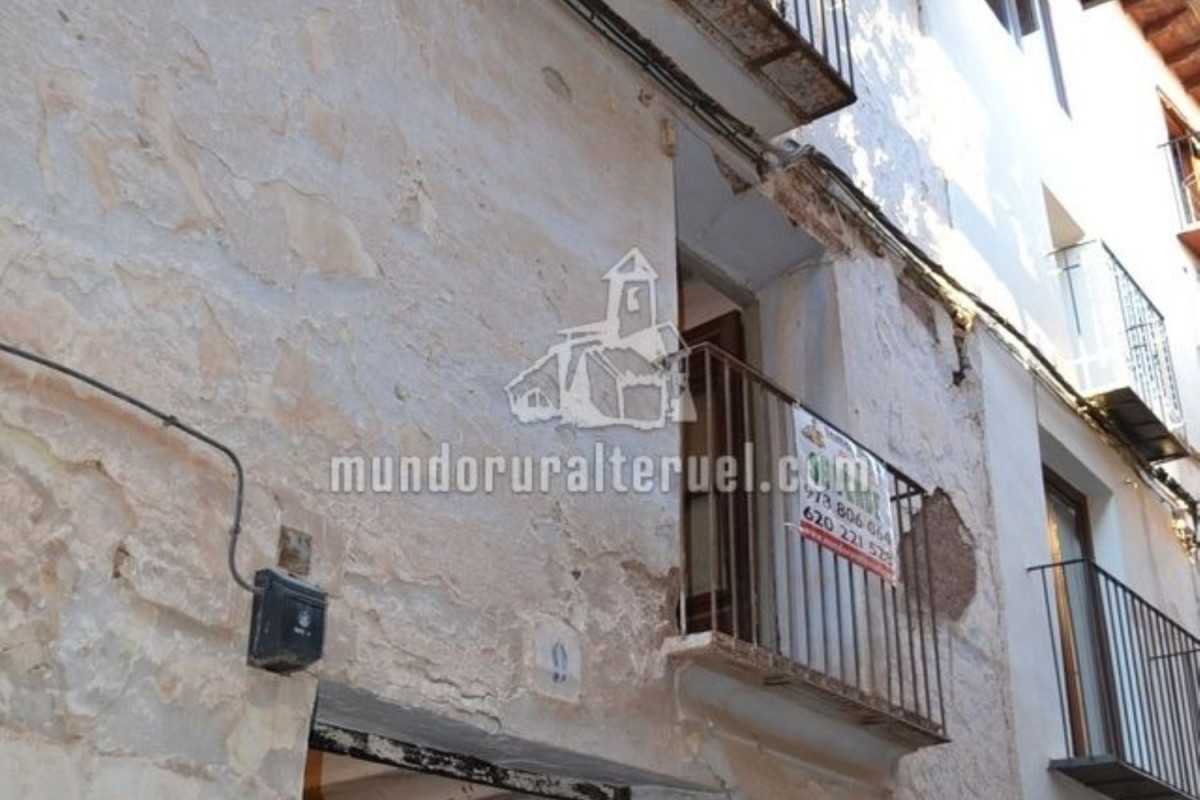 Propiedades en venta y alquiler en España photo 5