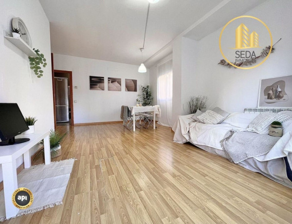 Piso en venta en  Calle LAVOISIER, Terrassa photo 2