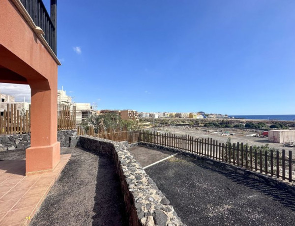 Chalet adosado en venta en Calle de Las Higueras , San Miguel de Abona photo 1