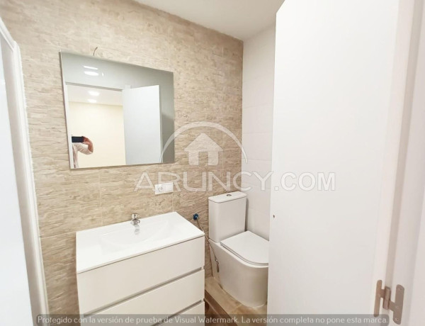 Chalet independiente en venta en  Centro , Alcalá de Guadaira photo 4