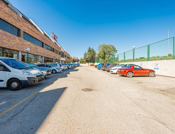 Office for sale at  Calle Mahon , Las Rozas de Madrid photo 4