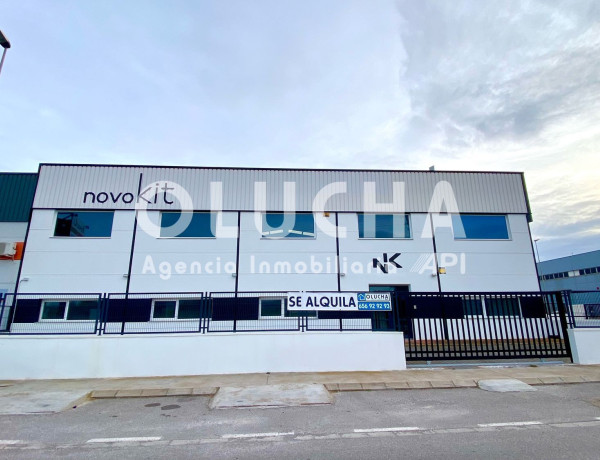 Nave en venta en Les Boqueres-Zona norte photo 1