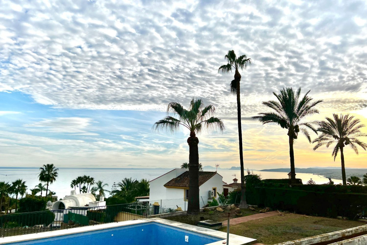 Sale of independent chalet in Seghers, Estepona
photo 3
