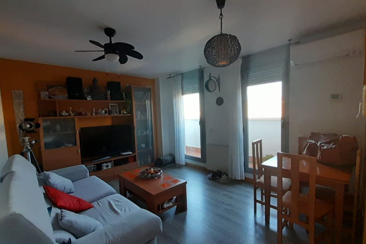 Venta de duplex en Travesía Fuente Cisneros, 4, Alcorcón photo 4