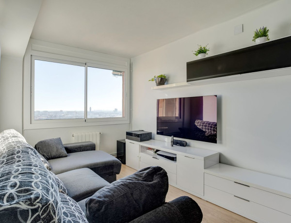 Piso en venta en  Avenida de Salvador Allende, Cornellà de Llobregat photo 4
