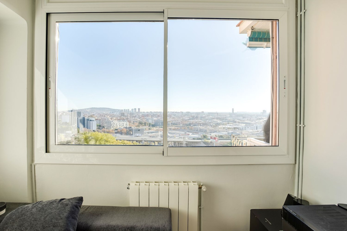 Sale of apartment in Avenida de Salvador Allende, Cornellà de Llobregat
photo 5