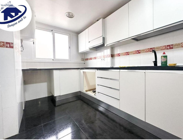 Piso en venta en  La Creu de Barberà - Avinguda - Eixample , Sabadell photo 1