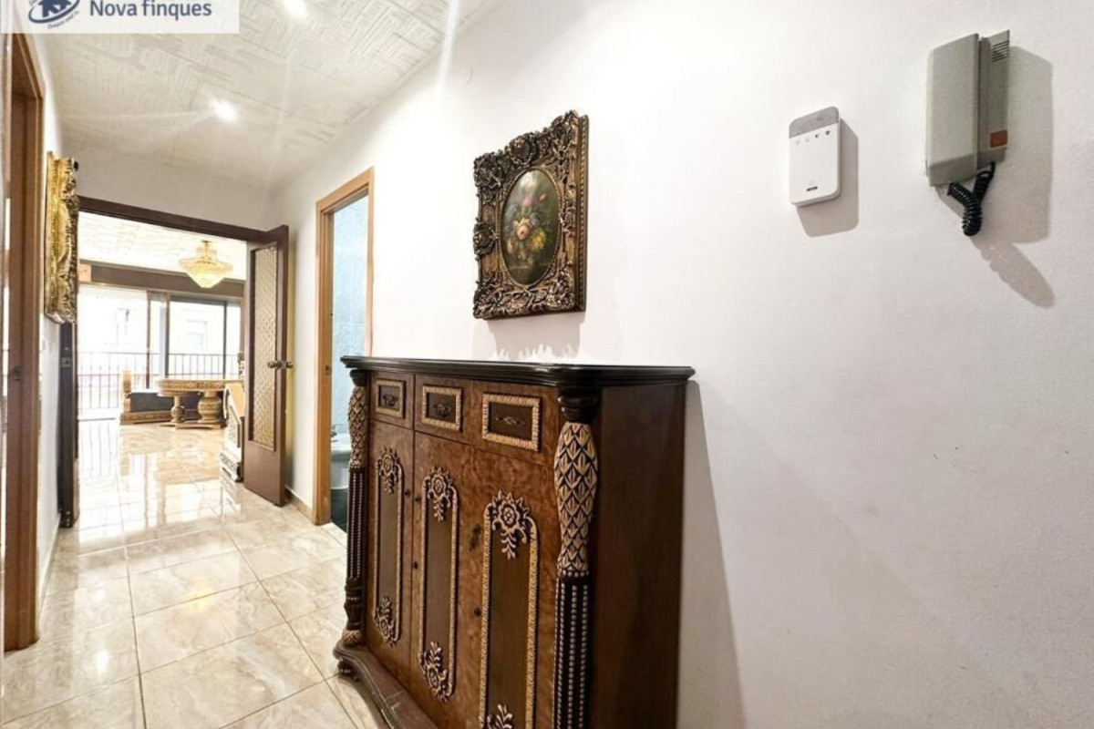 Продажа квартиры на Ла-Креу-де-Барбера - Авенида - Эшампле, Сабадель
photo 4
